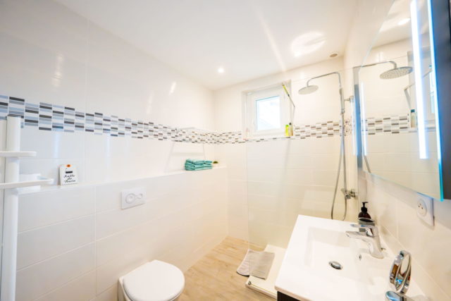 maison-jaffran-studio-douche-privas-ardeche